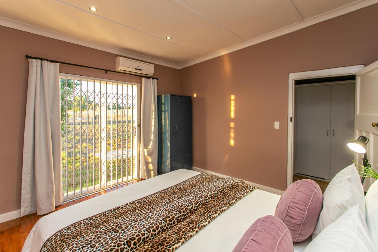 Welgeluk Cottage Oudtshoorn Exteriör bild